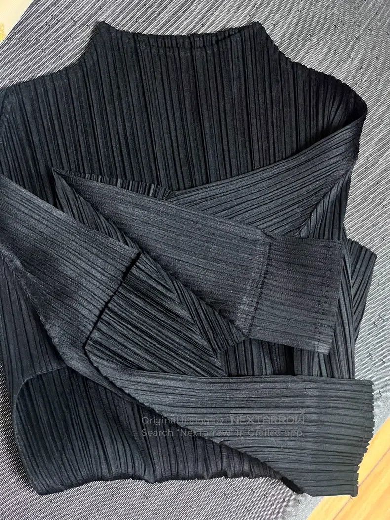 Issey Miyake Issey Miyake Black Pleated Long-sleeve Top Size M / US 6-8 / IT 42-44 - 5 Thumbnail