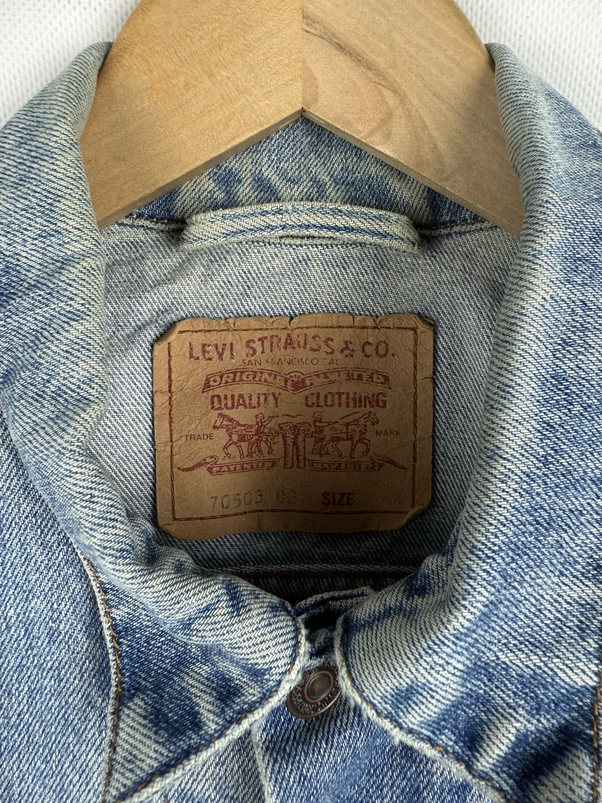 Levi's VTG 90s Levi’s Type 3 Light Blue Washed Denim Trucker Jacket Size US M / EU 48-50 / 2 - 11 Thumbnail