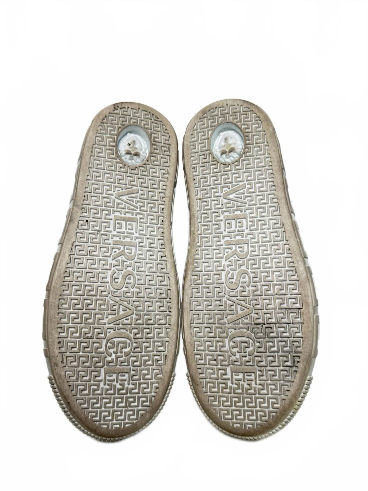 Versace Versace Logo Print Greca Sole Leather Sneakers SZ 39 Women's Size US 9 / IT 39 - 7 Thumbnail