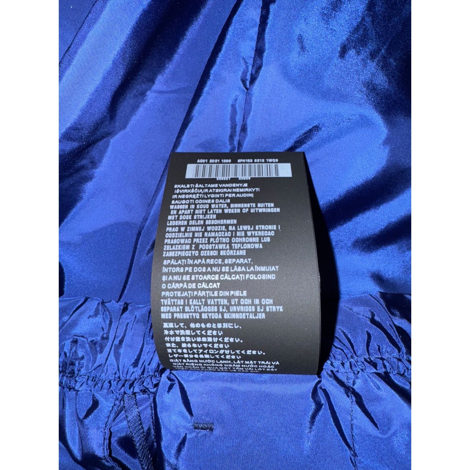 Prada Prada Re-Nylon Blue Nylon Triangle Pocket Classic Bermuda Size US 32 / EU 48 - 12 Thumbnail