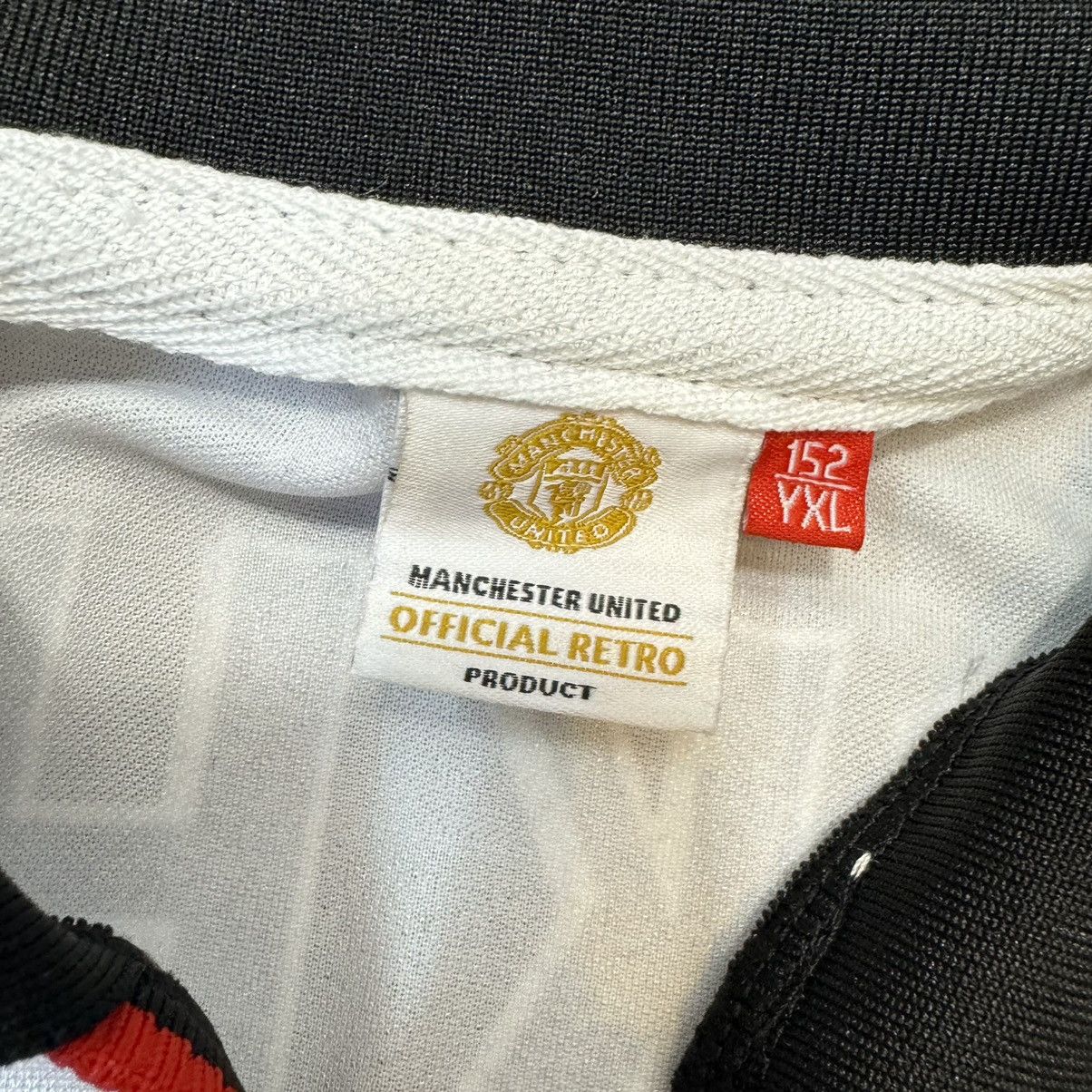 Other (Youth size)Manchester United 97/99 retro shirt #7 Beckham Size S / US 4 / IT 40 - 7 Thumbnail