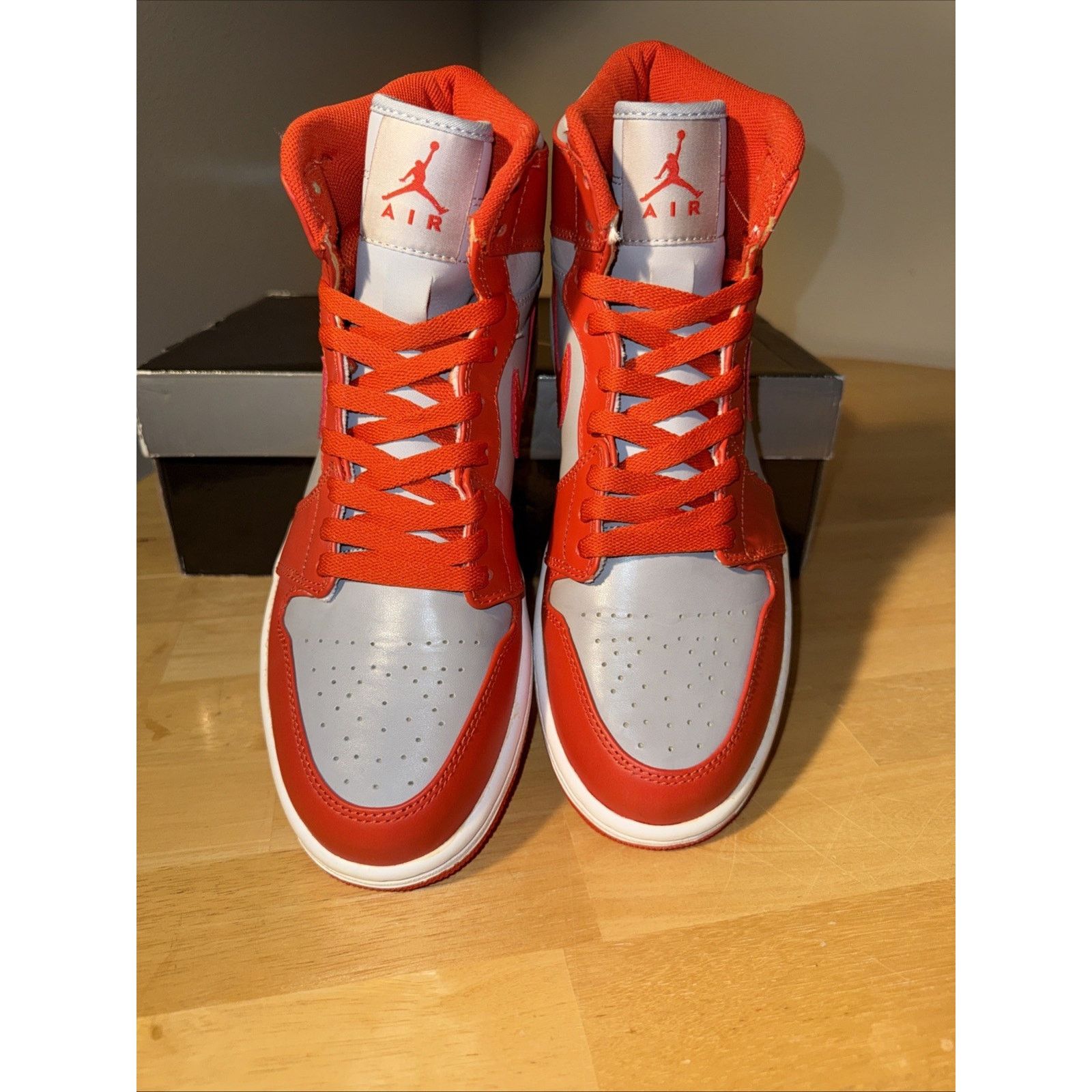 Nike Size 9 - Air Jordan 1 Retro High Spice Size US 9 / EU 42 - 3 Thumbnail