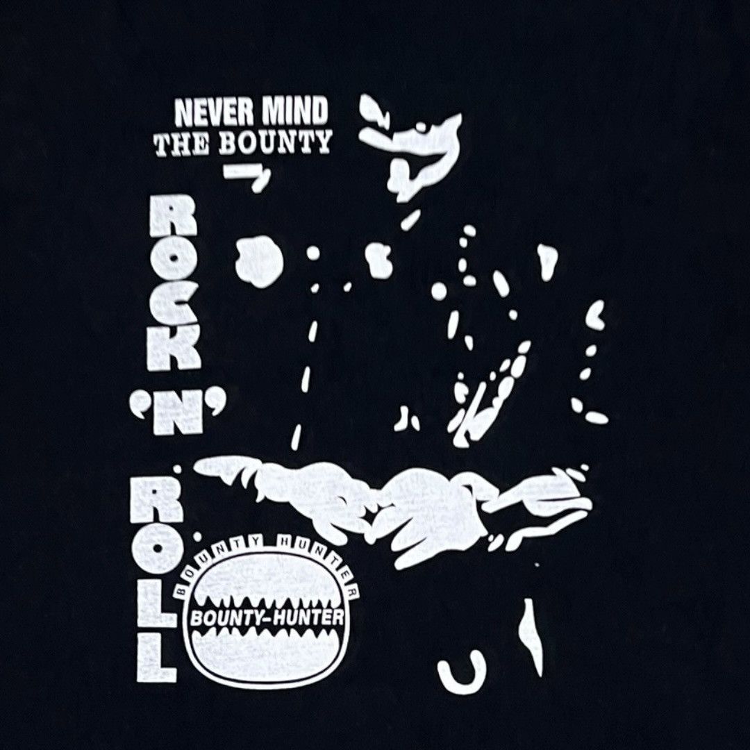 BOUNTY HUNTER NEVER MIND ROCK N ROLL SHORT