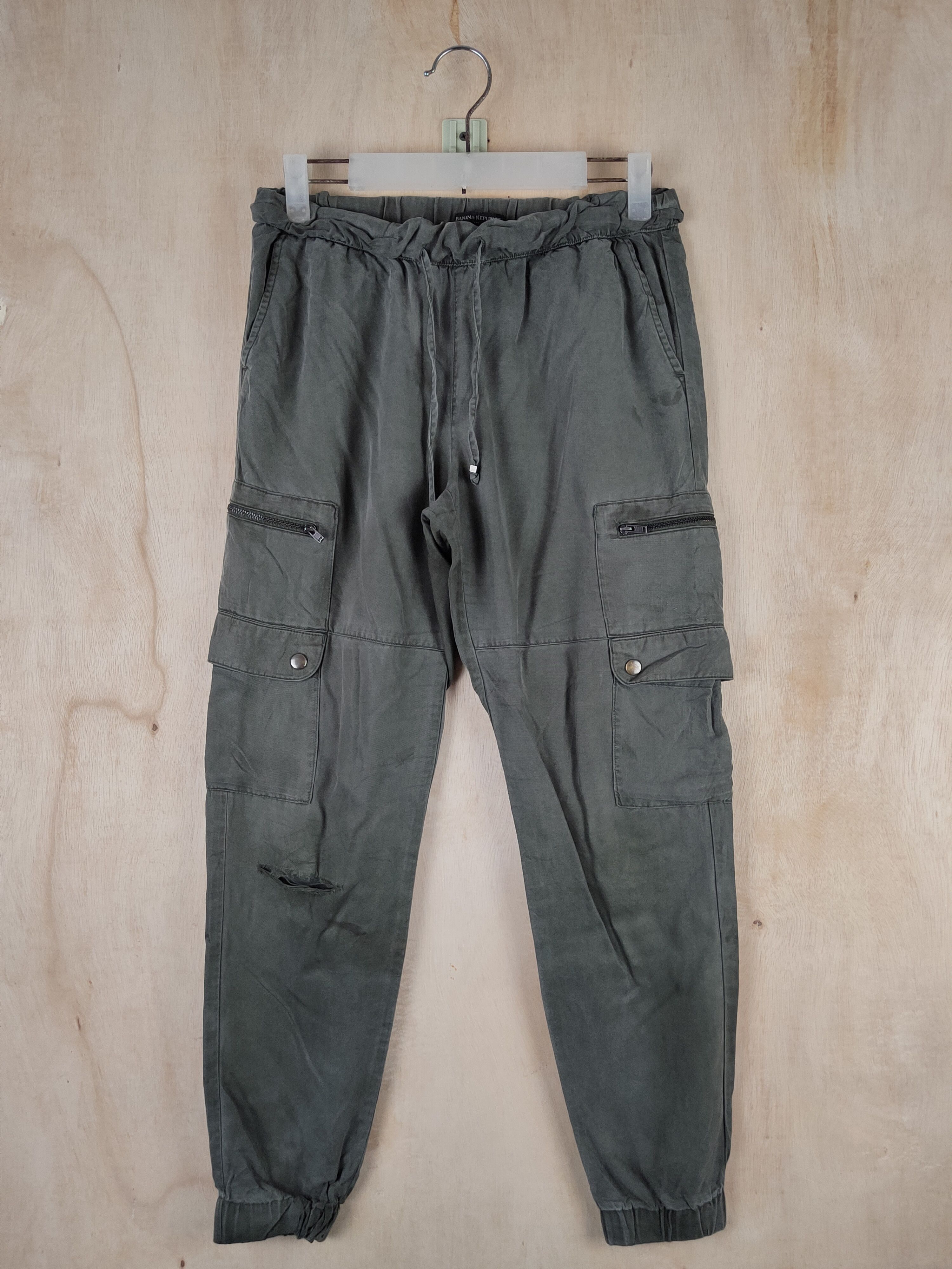 image of Banana Republic Olive Multipocket Jogger Pants S2546, Women's (Size 28)