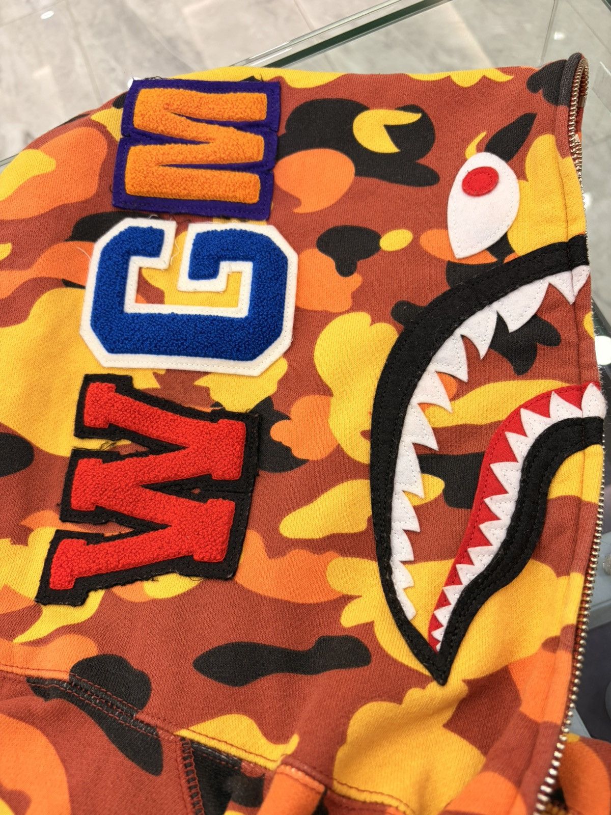 Bape Orange Camo Bape Fullzip Shark Hoodie Size US L / EU 52-54 / 3 - 7 Thumbnail