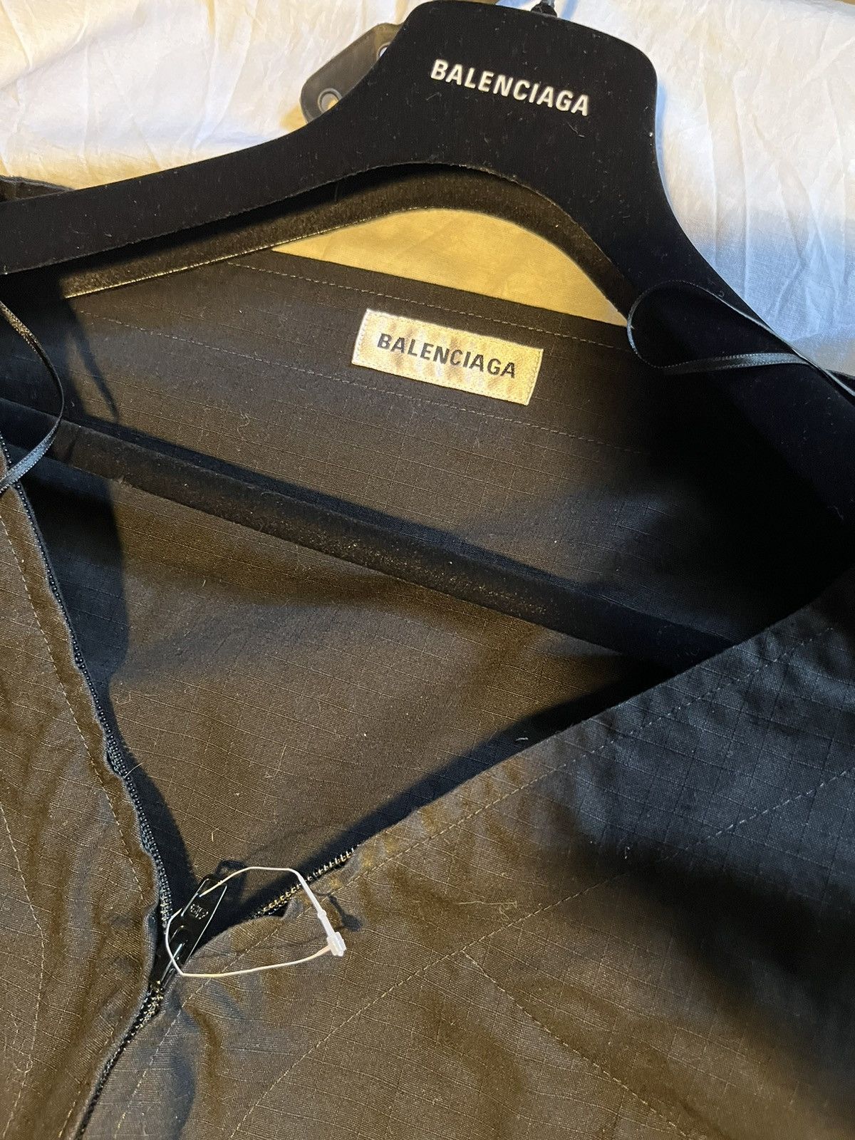 Balenciaga Balenciaga cargo jumpsuit. Size 26" / US 2 / IT 38 - 17 Thumbnail