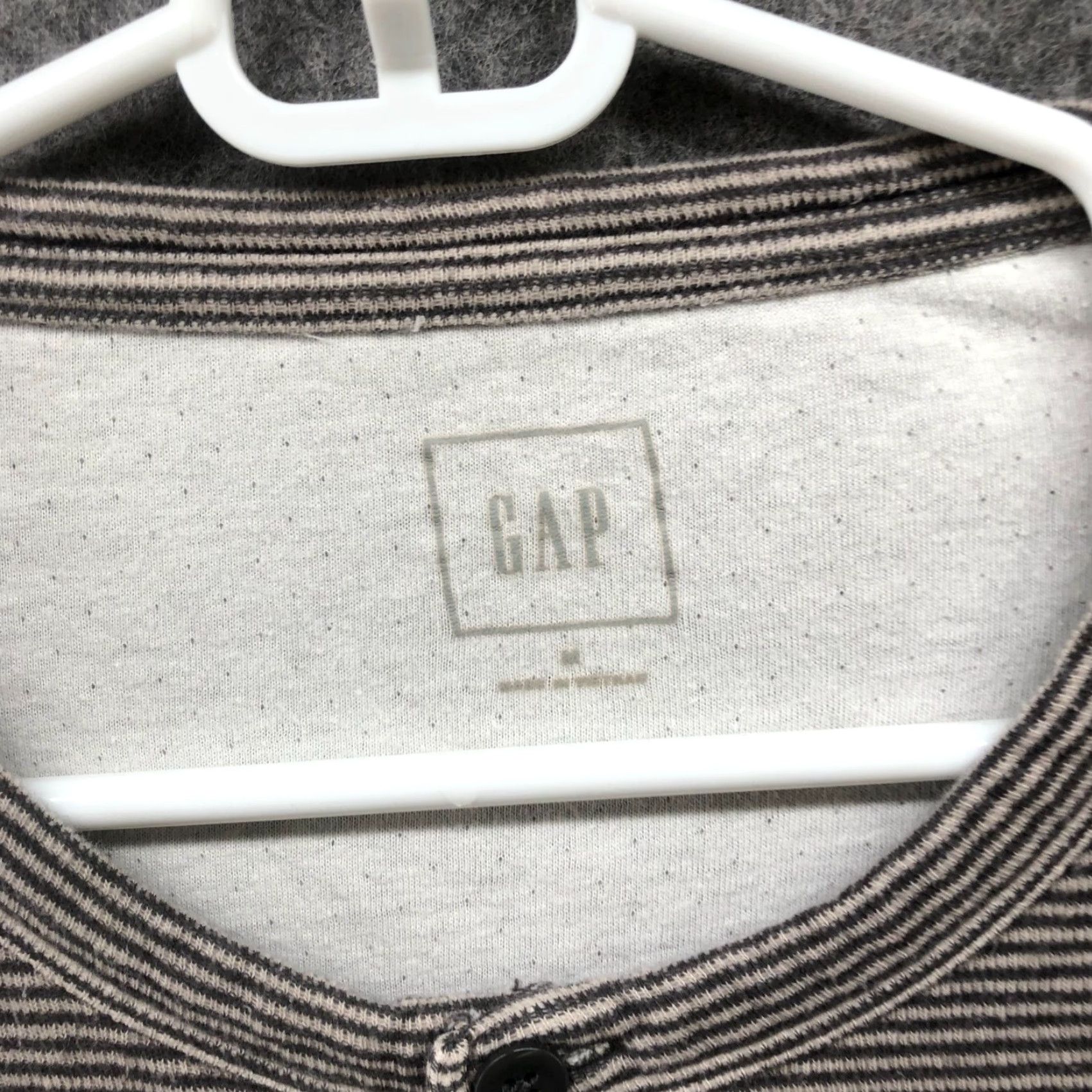 Gap Gap Henley T-Shirt Mens M Long Sleeve Striped Brown Cotton Thermal Size US M / EU 48-50 / 2 - 5 Thumbnail