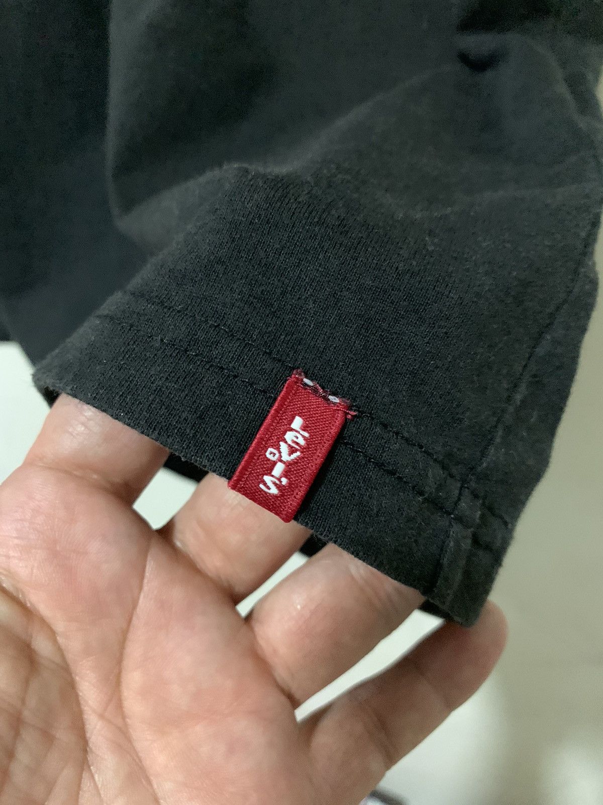 Levi's Vintage Levi’s Red Tab hype tee Size US M / EU 48-50 / 2 - 6 Thumbnail