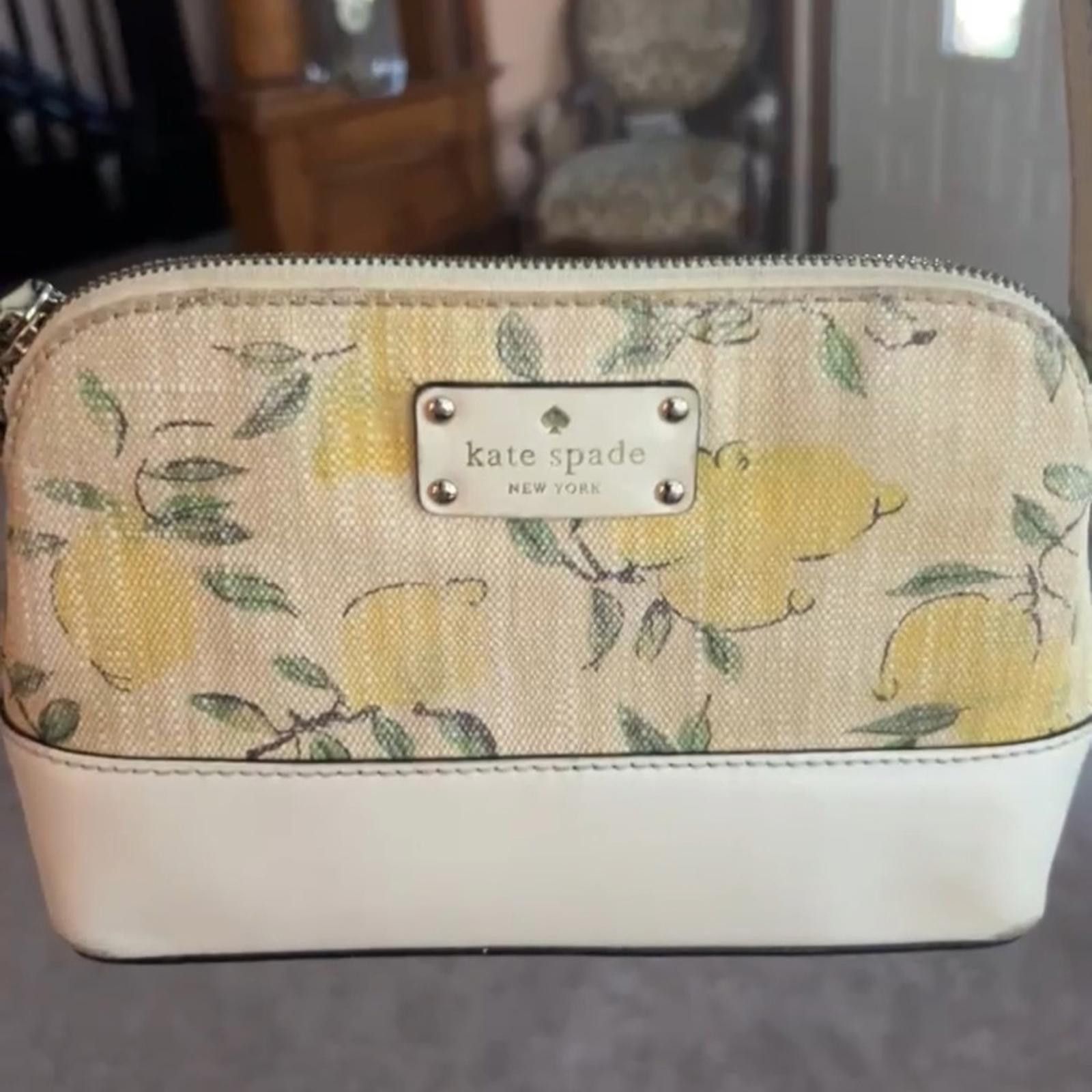 Other Kate spade, lemon cross body bad, adjustable strap Size ONE SIZE - 2 Thumbnail