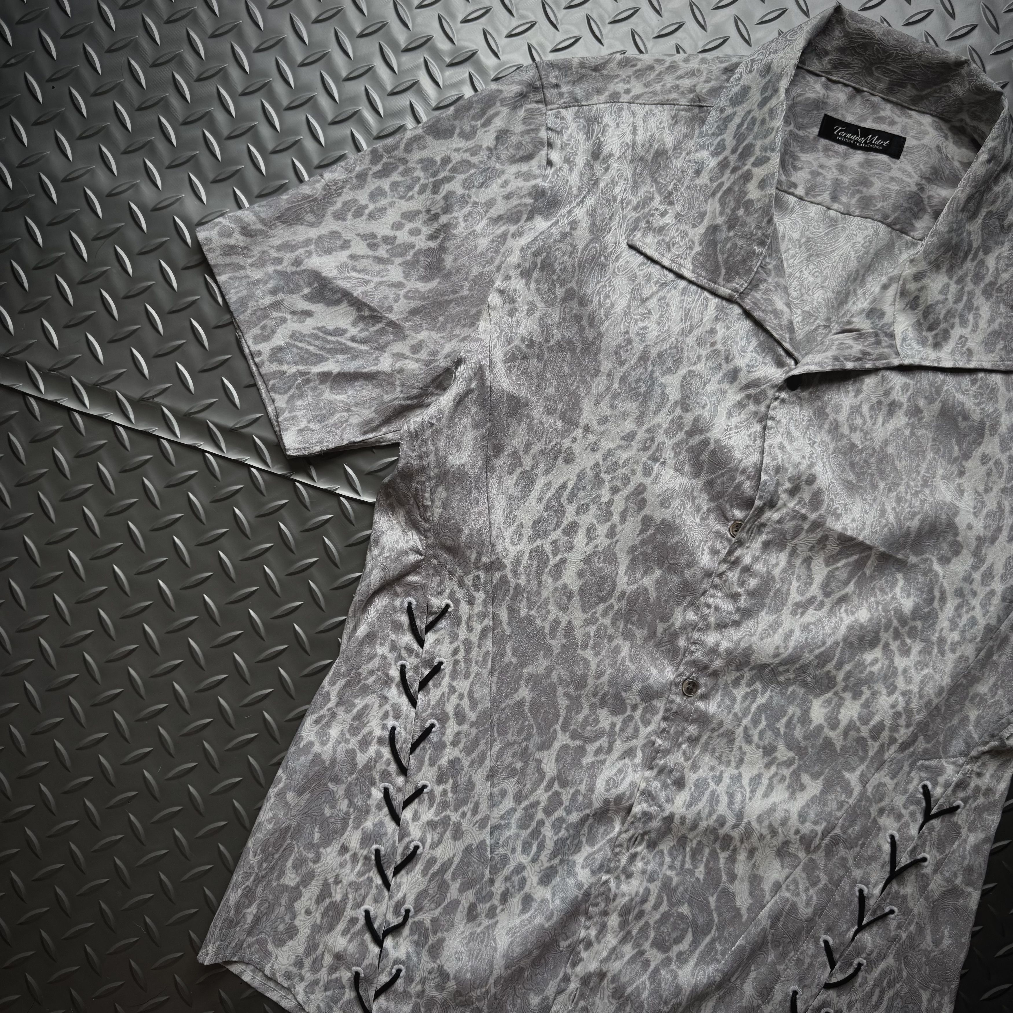 Tornado Mart Tornado Mart Lace-Up Pattern Shirt (Archive / Y2K) Size US L / EU 52-54 / 3 - 6 Thumbnail