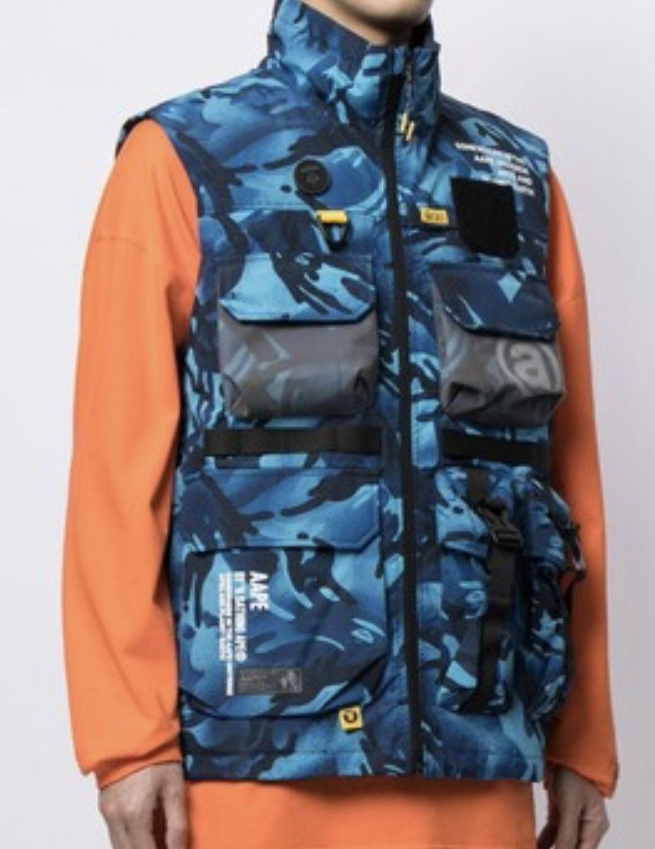 Aape AAPE x BAPE Utility Vest Reversible Size US S / EU 44-46 / 1 - 5 Thumbnail