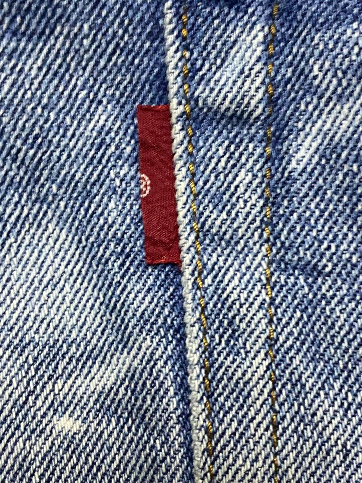 Japanese Brand Vintage Japanese Brand Bleach Distressed Loose Jeans Size US 31 - 12 Thumbnail
