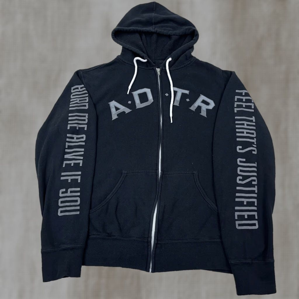 Vintage VINTAGE A Day To Remember Hoodie Men L Black Graphic Print Full Zip Logo Sleeve Size US L / EU 52-54 / 3 - 1 Thumbnail