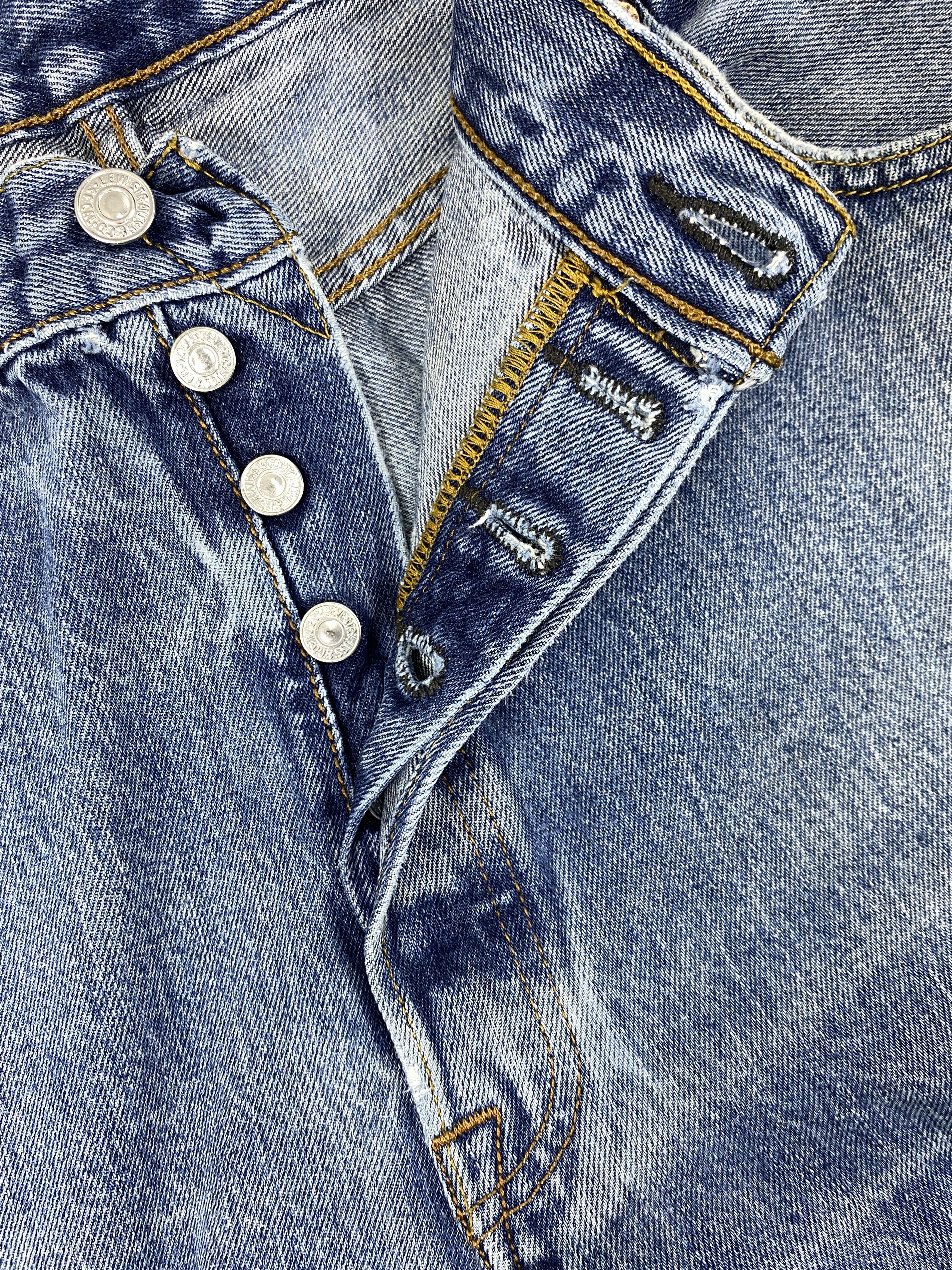 Levi's Blue Distressed Vintage Levi's Denim 41x31.5 -JN424 Size US 41 - 6 Thumbnail