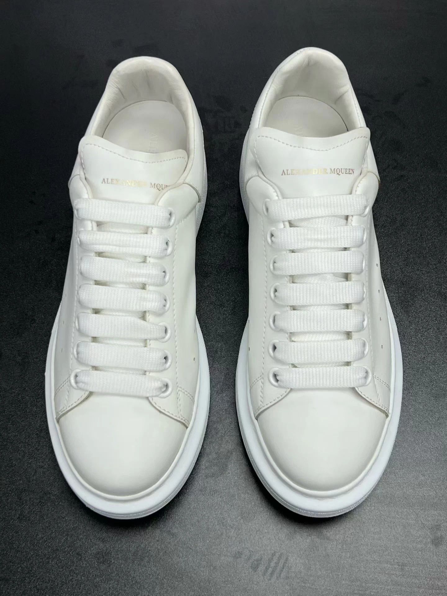 Alexander McQueen McQ Leather Low Top Sneaker White Sole Size 39 Size US 8 / IT 38 - 3 Thumbnail