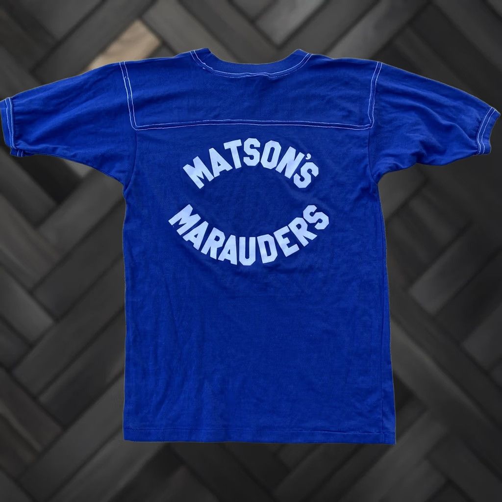 Vintage VINTAGE Roach Jersey Style T Shirt Men L Blue 70s 80s Matson’s Marauder’s Iron On O07 Roach Sportswear/Beach Shirt Mens Size US L / EU 52-54 / 3 - 1 Thumbnail