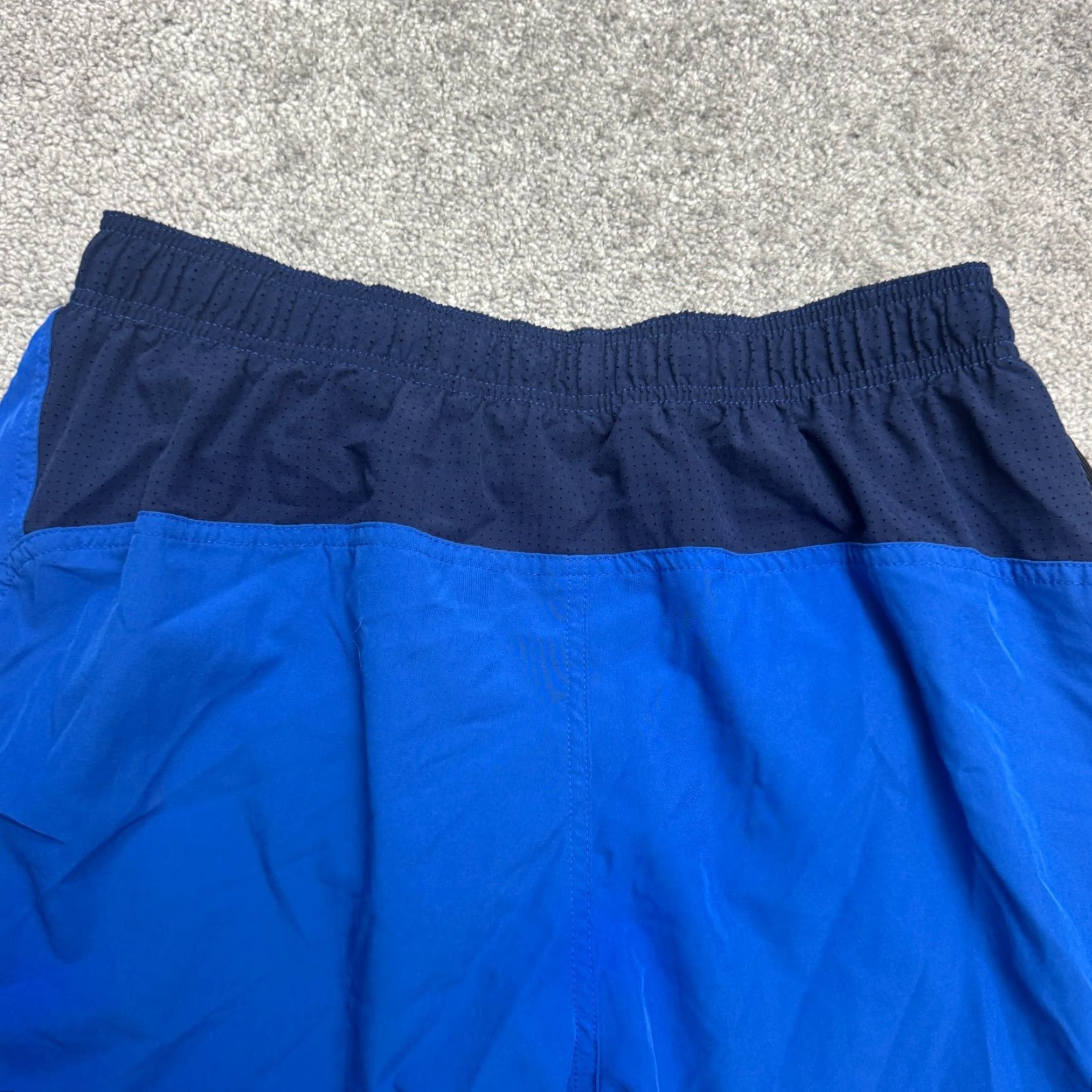 Nike Nike Swim Valley Shorts Mens L Blue Elastic Waist Pockets Athletic Beach Gym Swimming Vintage: No Size US 33 - 4 Thumbnail
