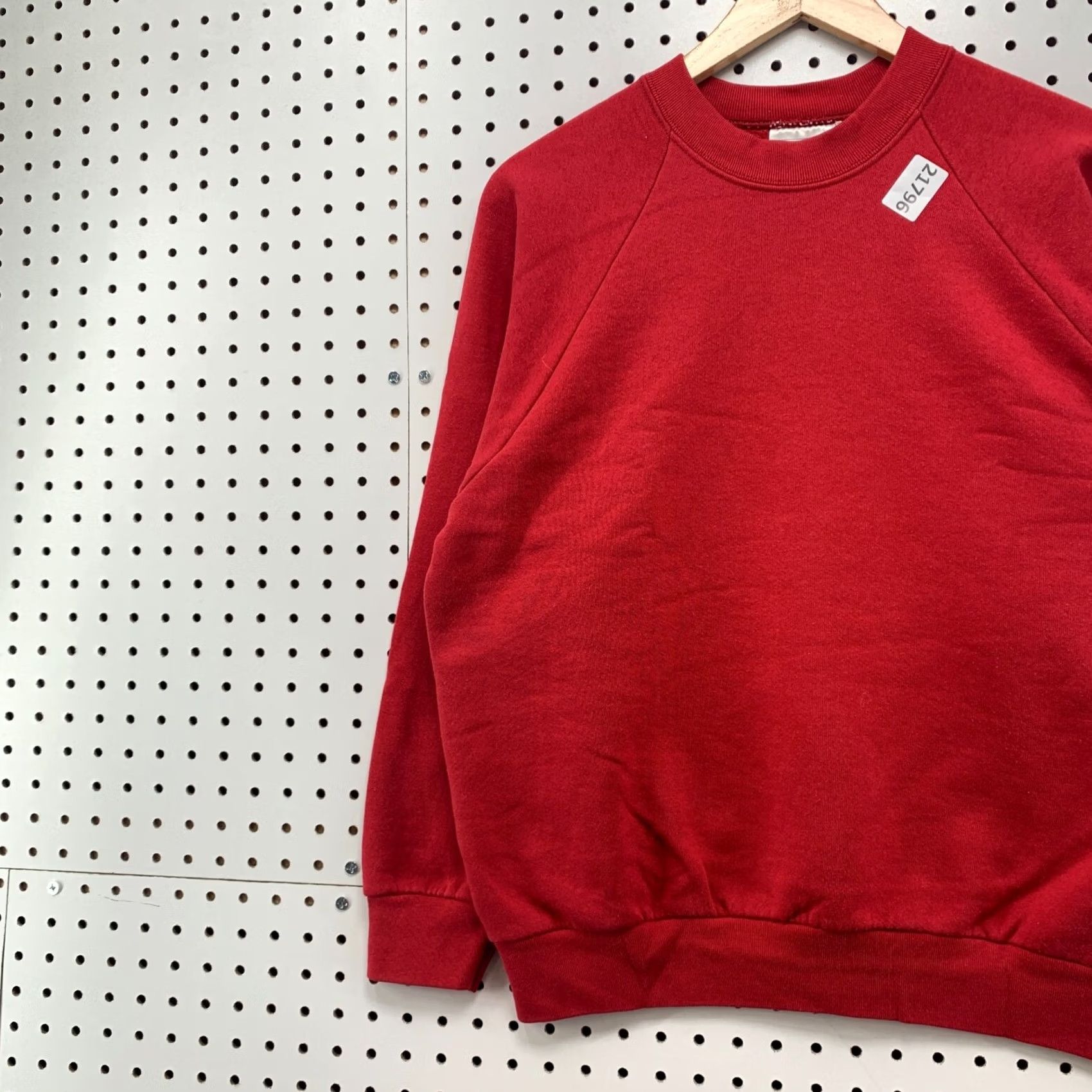 Fruit Of The Loom VINTAGE Fruit of the Loom Sweatshirt Womens Large Red Crewneck 90s Pullover Long Sleeve Size L / US 10 / IT 46 - 3 Thumbnail