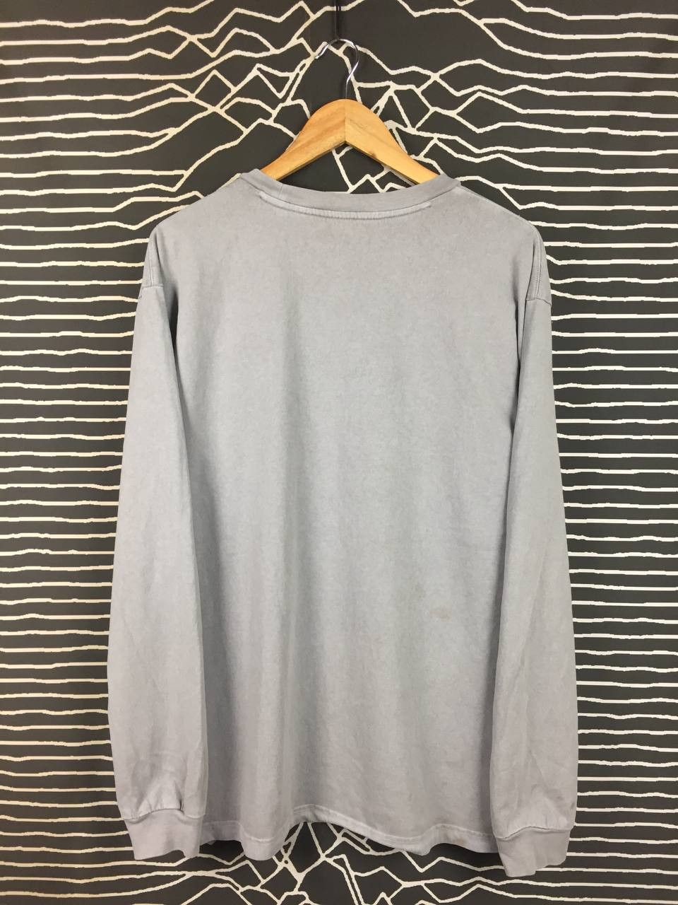 Gap GAP Embroidered Logo Classic Fit Long Sleeve Crew Neck Tee Size US L / EU 52-54 / 3 - 6 Thumbnail