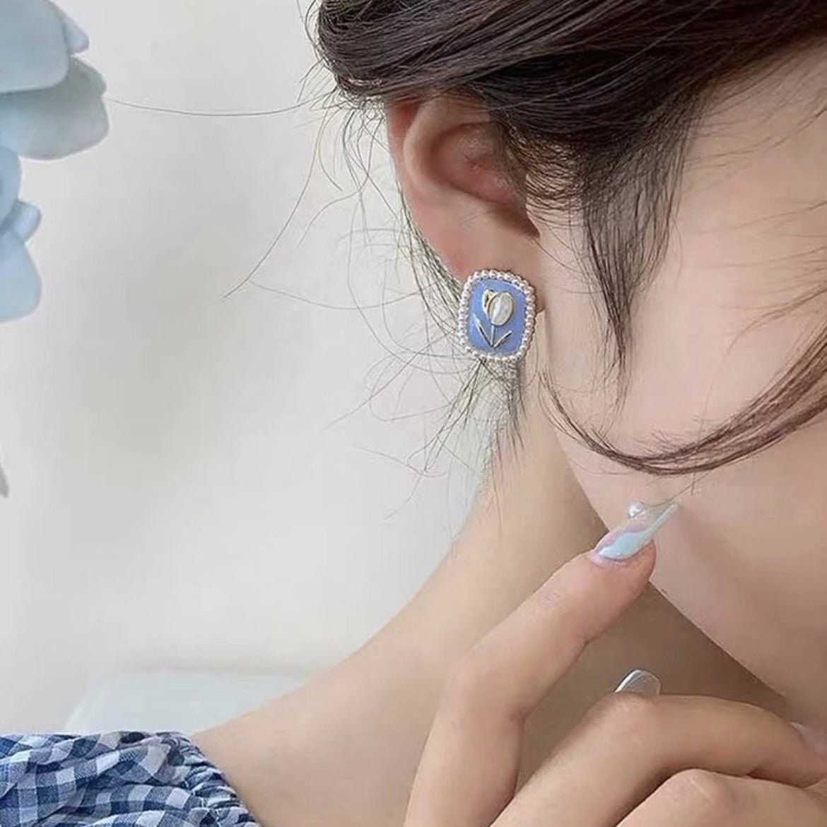 Other New Light Blue Vintage Tulip Flower Pearl Stud Drop Earrings Size ONE SIZE - 4 Thumbnail