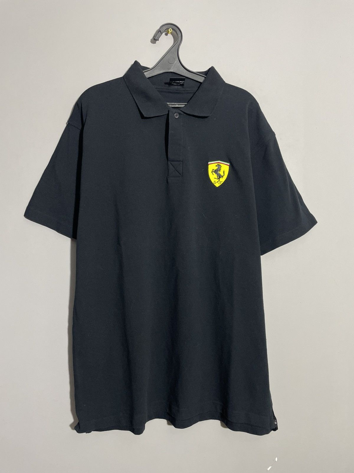 Ferrari Vintage Ferrari 1999 Men’s Racing Polo shirt size XL Size US XL / EU 56 / 4 - 1 Thumbnail