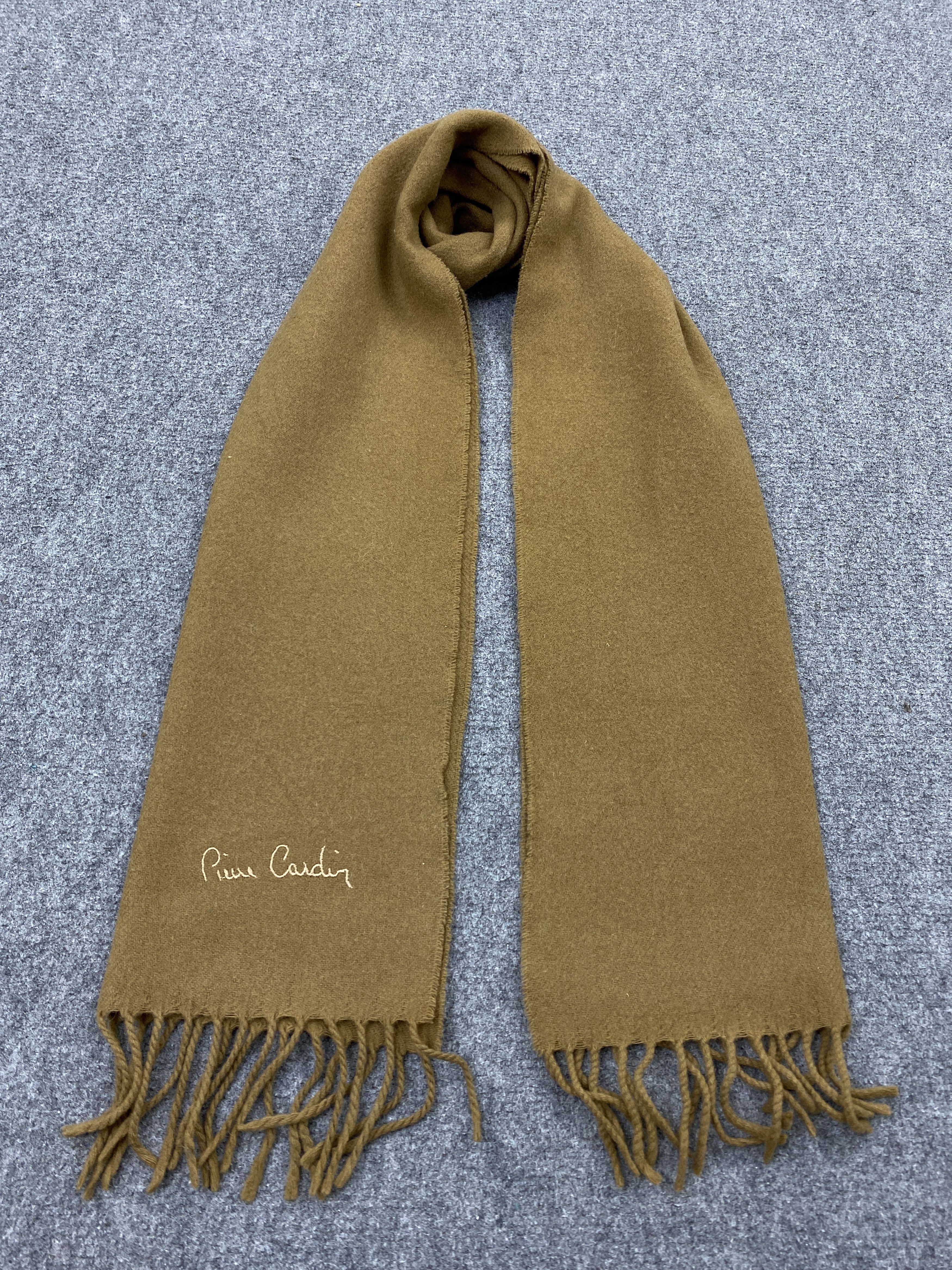 Pierre Cardin Vintage Pierre Cardin Scarf / Muffler / Scarf - SC0012 Size ONE SIZE - 1 Thumbnail