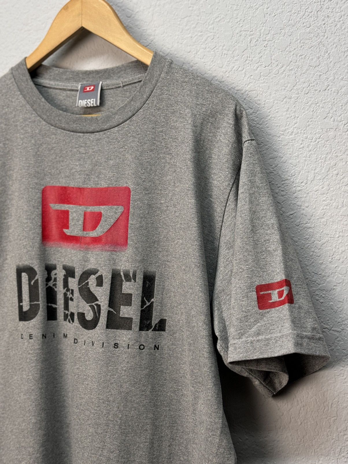 Diesel × Japanese Brand Vintage Y2K t-shirt Diesel tee STREETSTYLE Vig men's tee Size US L / EU 52-54 / 3 - 3 Thumbnail