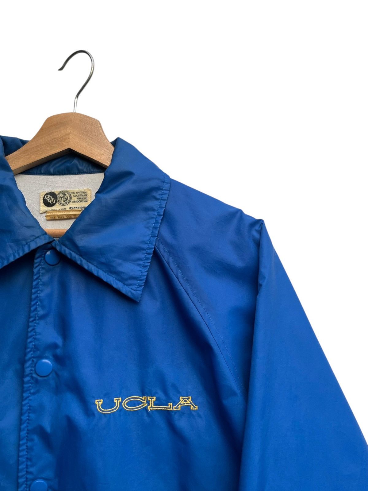 NCAA Vintage NCAA by Descente Embroidery UCLA Coach Jacket Size US S / EU 44-46 / 1 - 7 Thumbnail