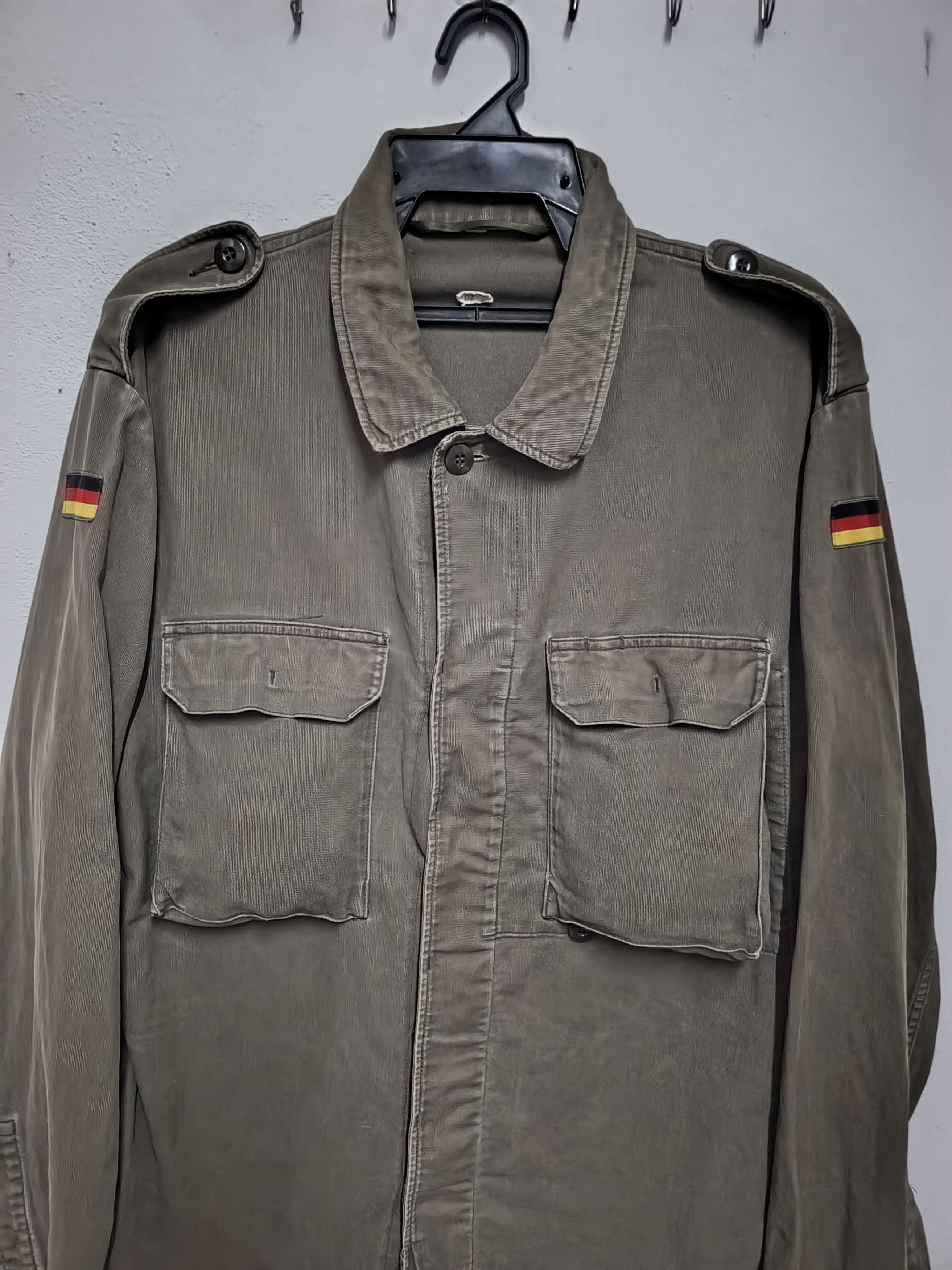 Vintage 1989 Germany military jacket Size US L / EU 52-54 / 3 - 1 Thumbnail