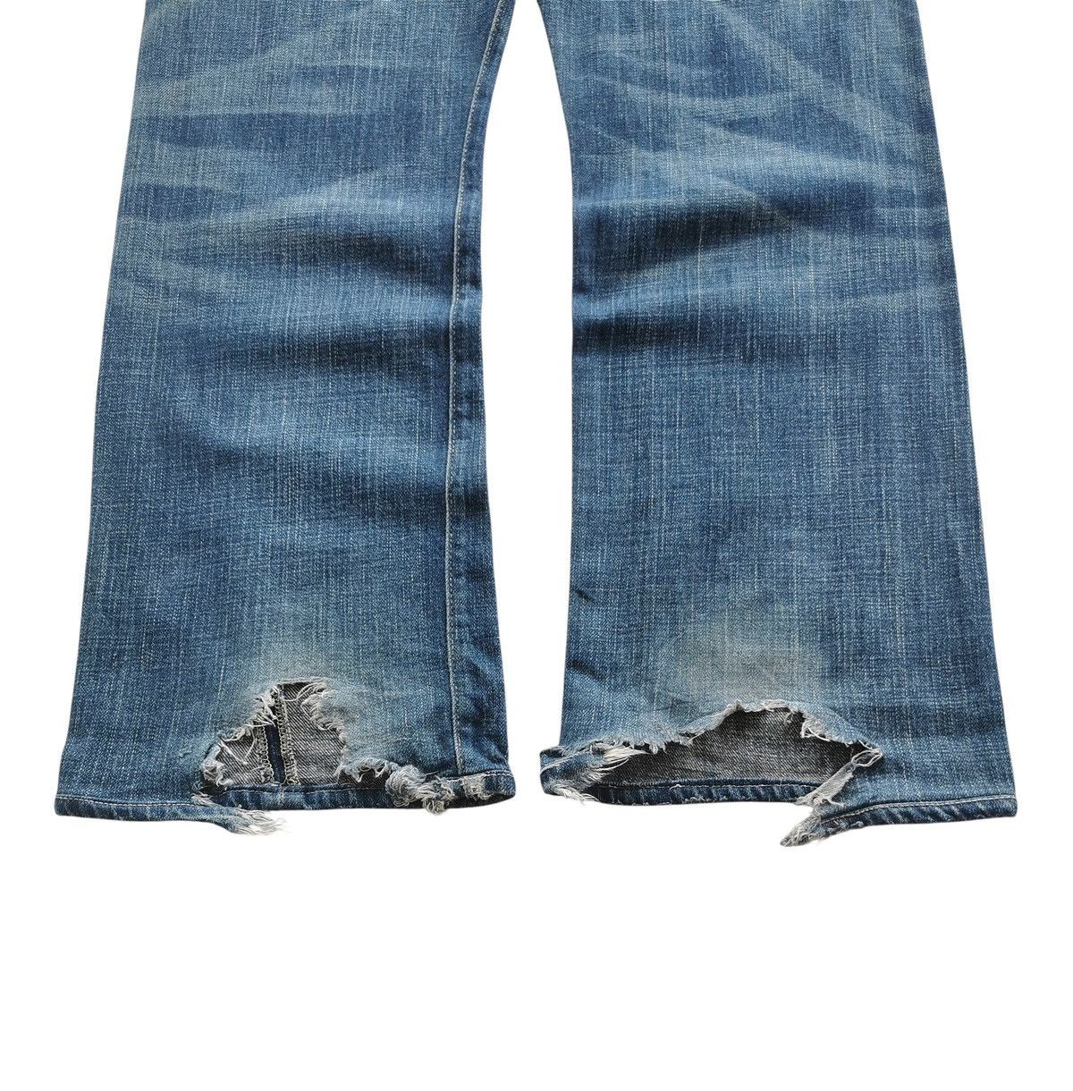 Chip & Pepper Chip Pepper Distressed Flared Twisted Stitch Jeans - 32x31.5 Size US 32 / EU 48 - 8 Thumbnail