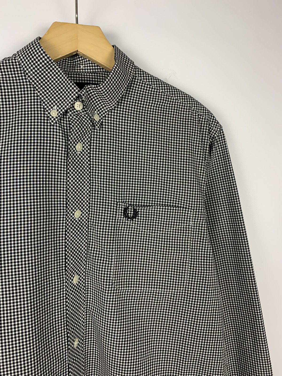 Fred Perry Men’s Fred Perry Shirt Long Sleeve Top Size Medium Logo Size US M / EU 48-50 / 2 - 4 Thumbnail