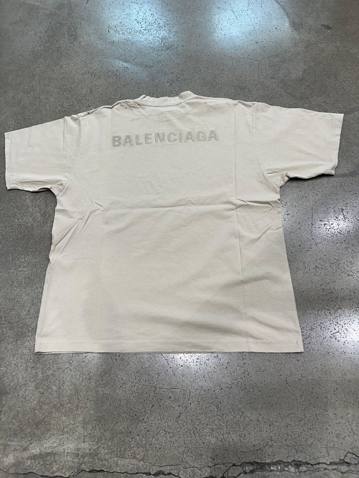 Balenciaga BALENCIAGA - Back Embroidered Jersey T-Shirt Beige Size US S / EU 44-46 / 1 - 2 Thumbnail