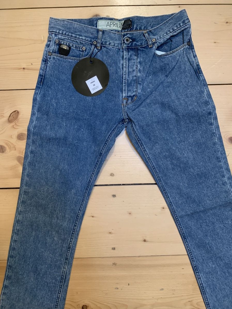 April 77 *RARE* style Cross in size 32/33 Size US 32 / EU 48 - 2 Thumbnail