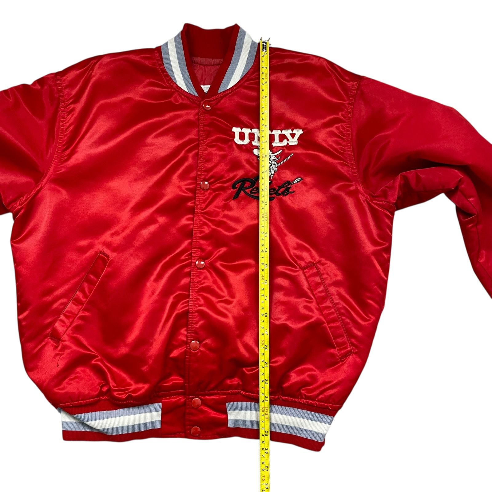 NCAA VTG 90s UNLV REBELS STARTER SATIN BOMBER JACKET MADE IN USA Size US L / EU 52-54 / 3 - 9 Thumbnail