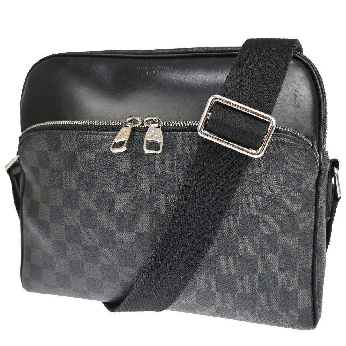 Louis Vuitton Reporter Dayton Black Canvas Shoulder Bag (Pre-Owned) Size ONE SIZE - 1 Thumbnail