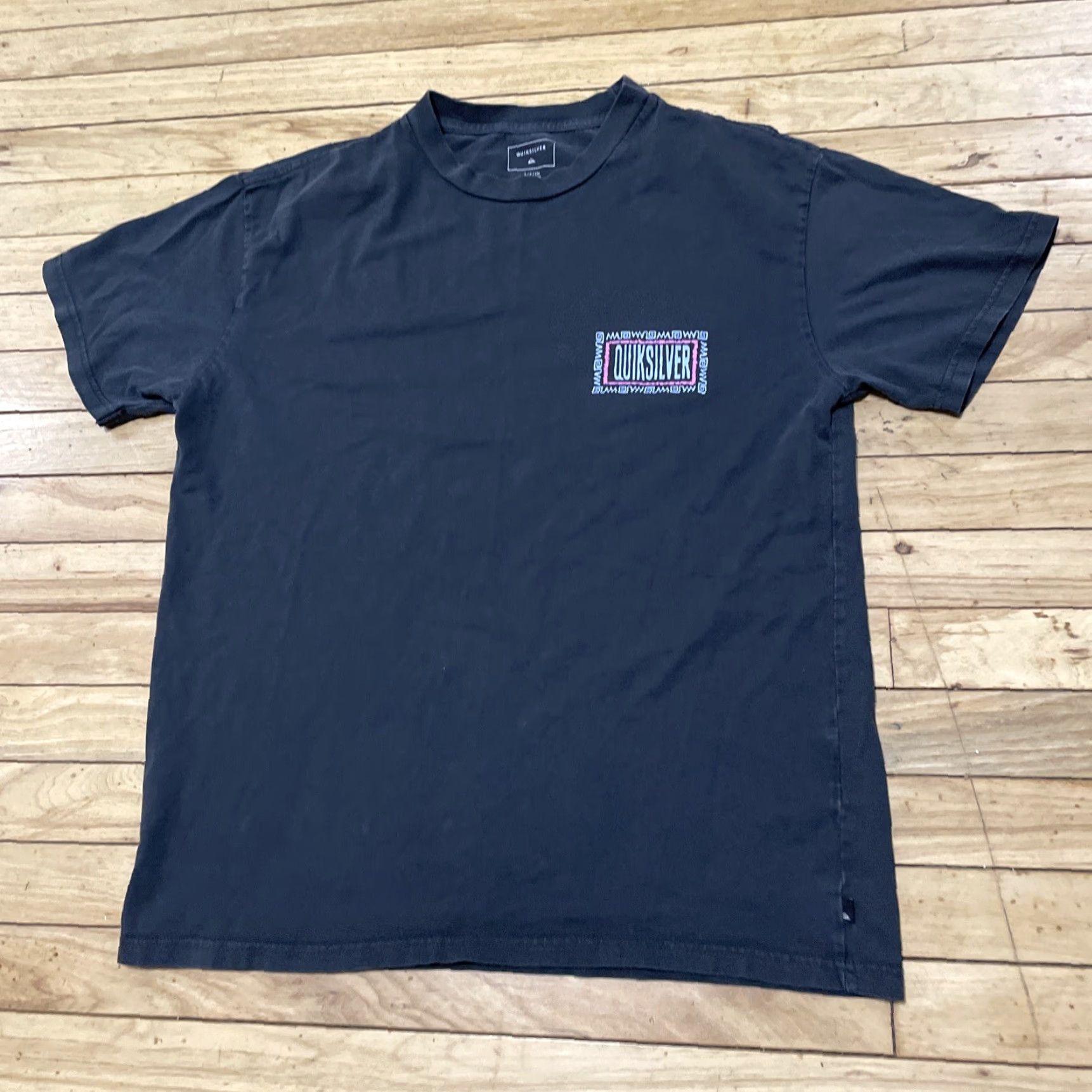 Quiksilver Quiksilver Shirt Men S Oversized Black Purple Aqua Beach Skate Wave Graphic Tee Shirt Size US S / EU 44-46 / 1 - 3 Thumbnail