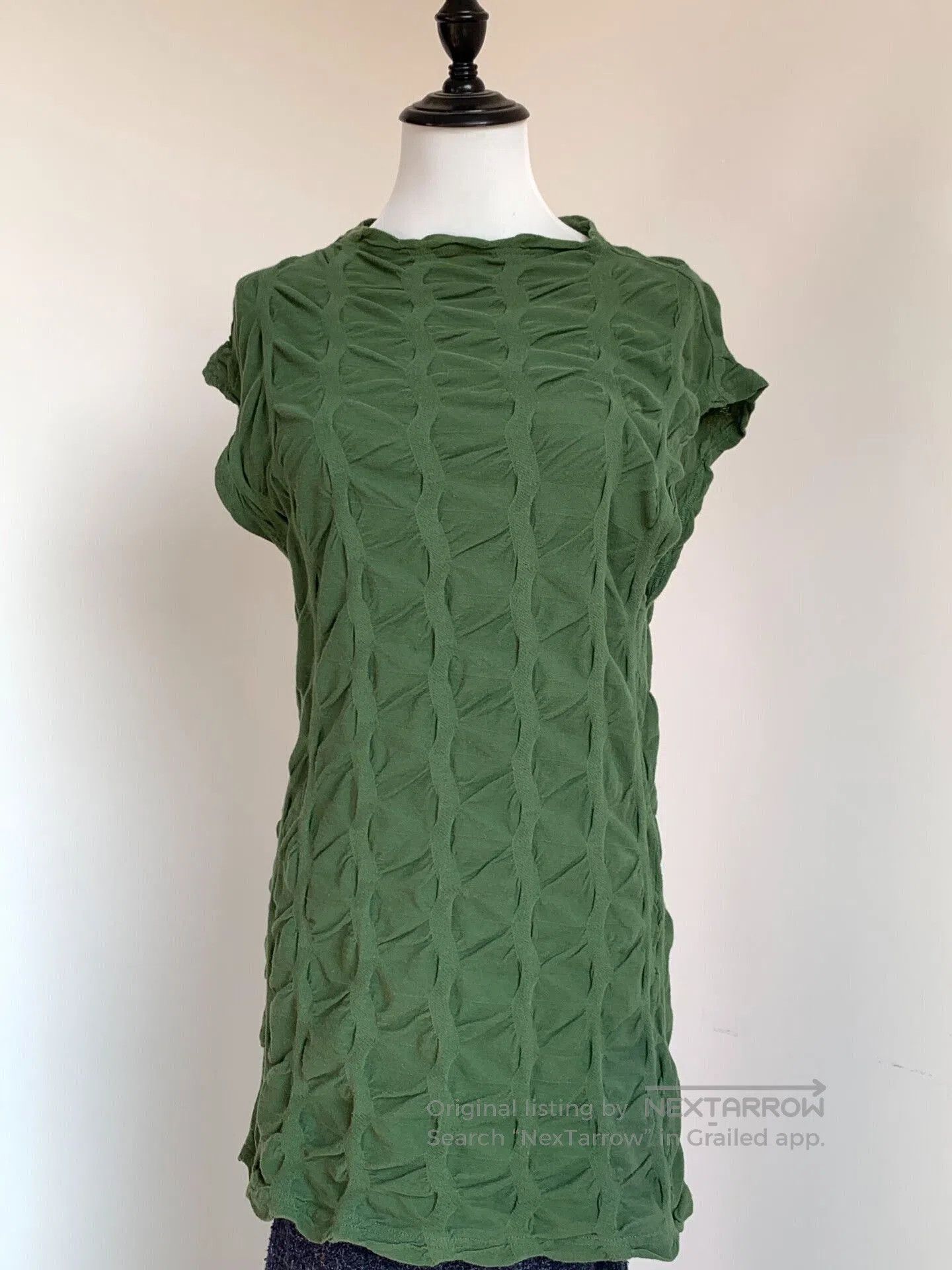 Issey Miyake Issey Miyake Green Top with Unique Texture. Size M / US 6-8 / IT 42-44 - 1 Thumbnail