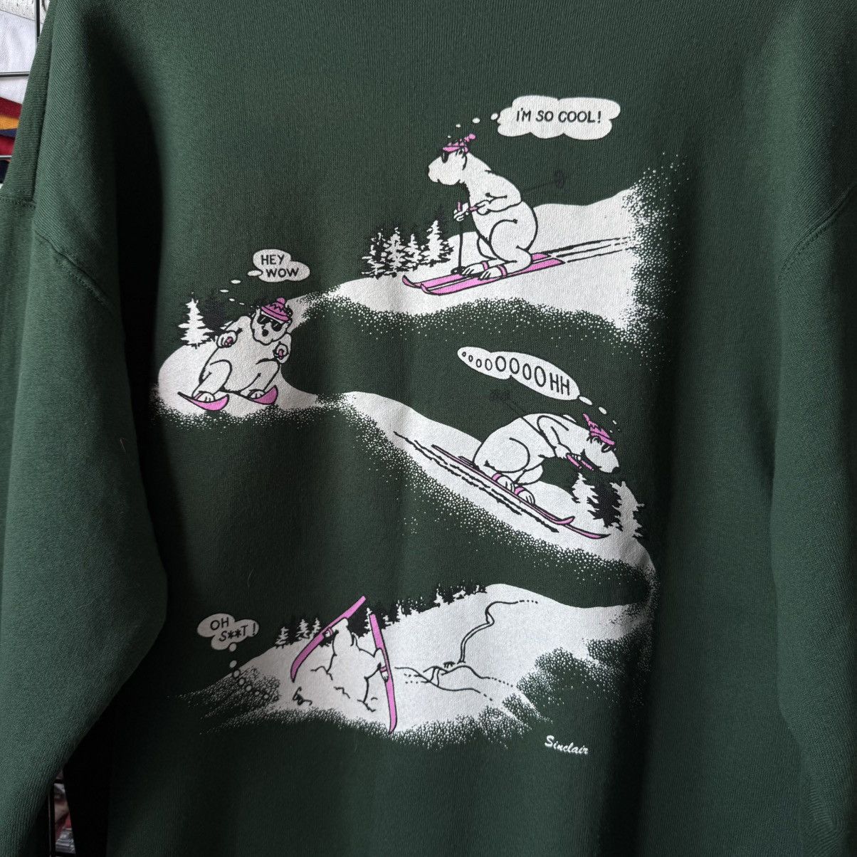 Vintage Vintage 1980s Skiing Bear Screen Stars Sweatshirt Size US L / EU 52-54 / 3 - 7 Thumbnail