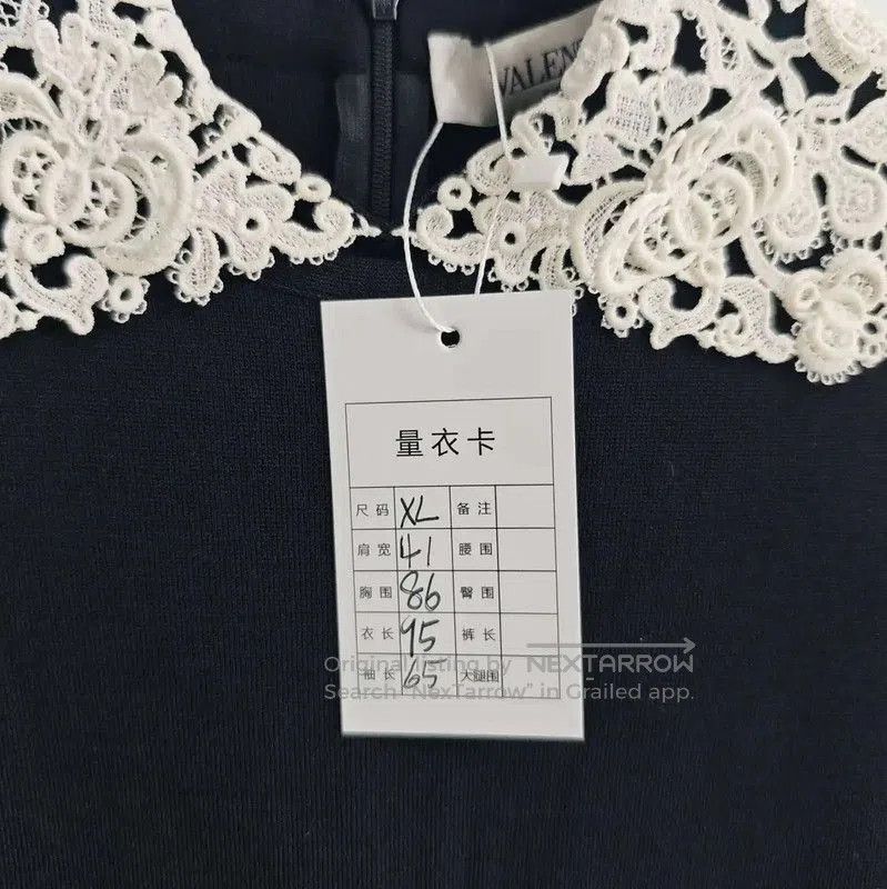 Valentino Valentino Black Wool Dress with Lace Collar . Size XL / US 12-14 / IT 48-50 - 6 Thumbnail
