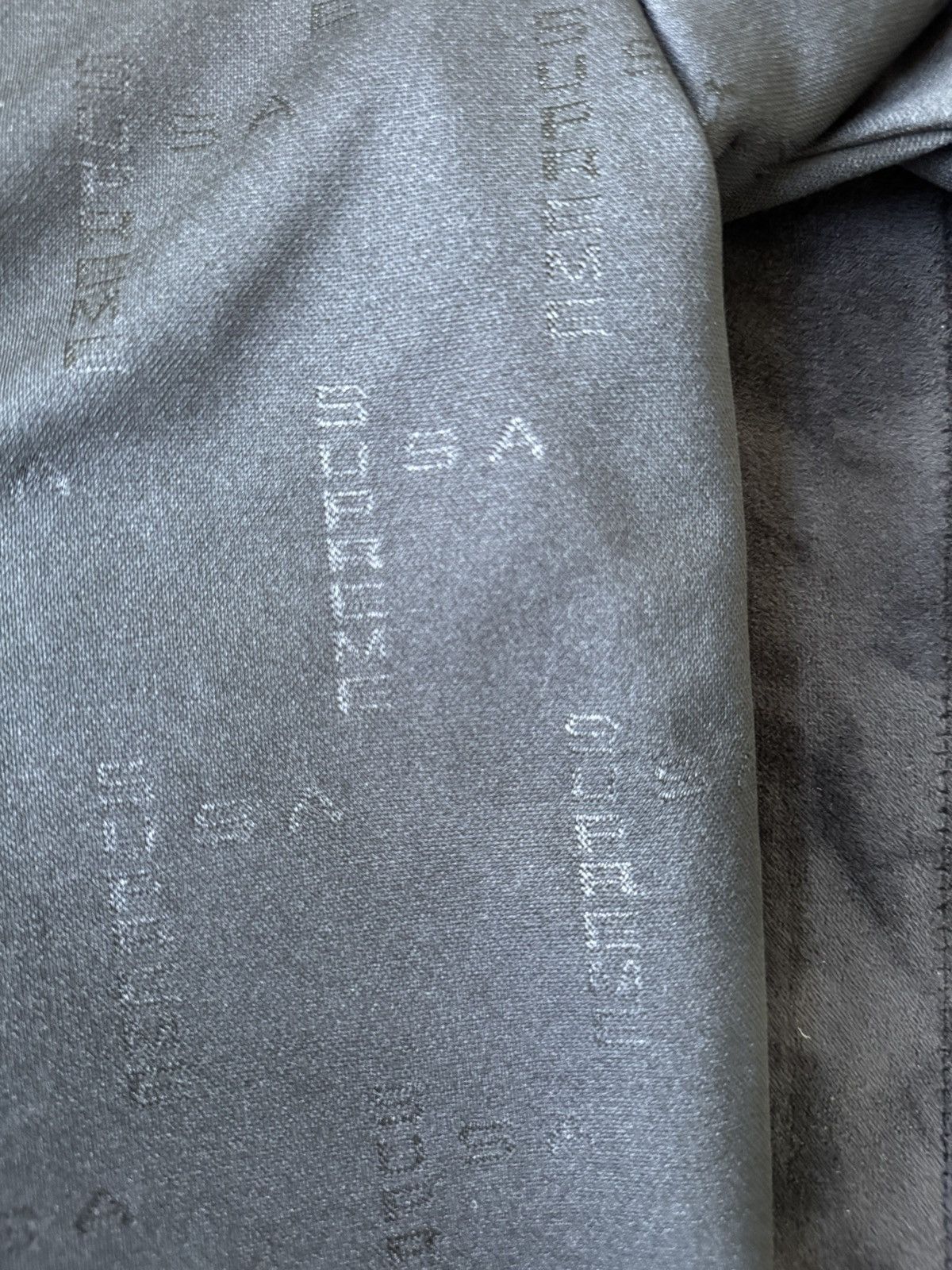Supreme Supreme Highest standard athletics Size US S / EU 44-46 / 1 - 2 Thumbnail
