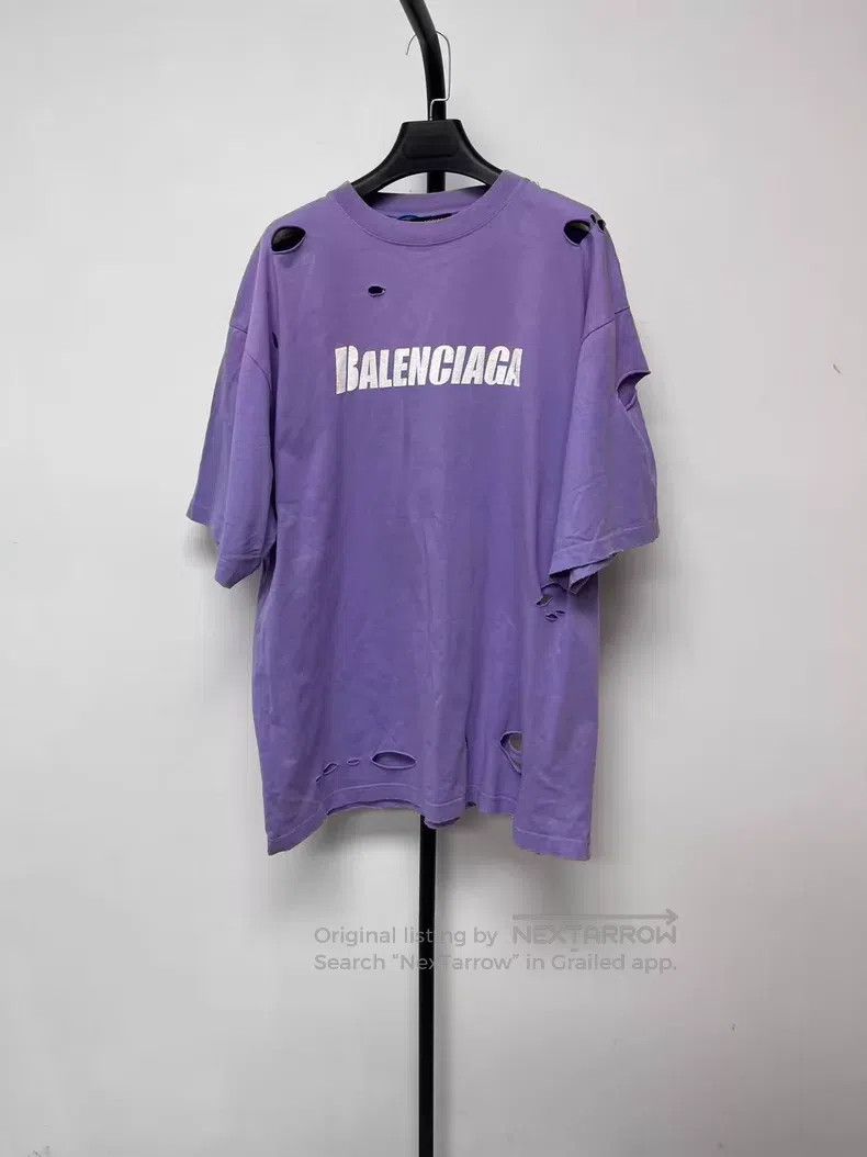 Balenciaga Balenciaga Cracked Design Round Neck Short Sleeve Regular Size S / US 4 / IT 40 - 1 Thumbnail