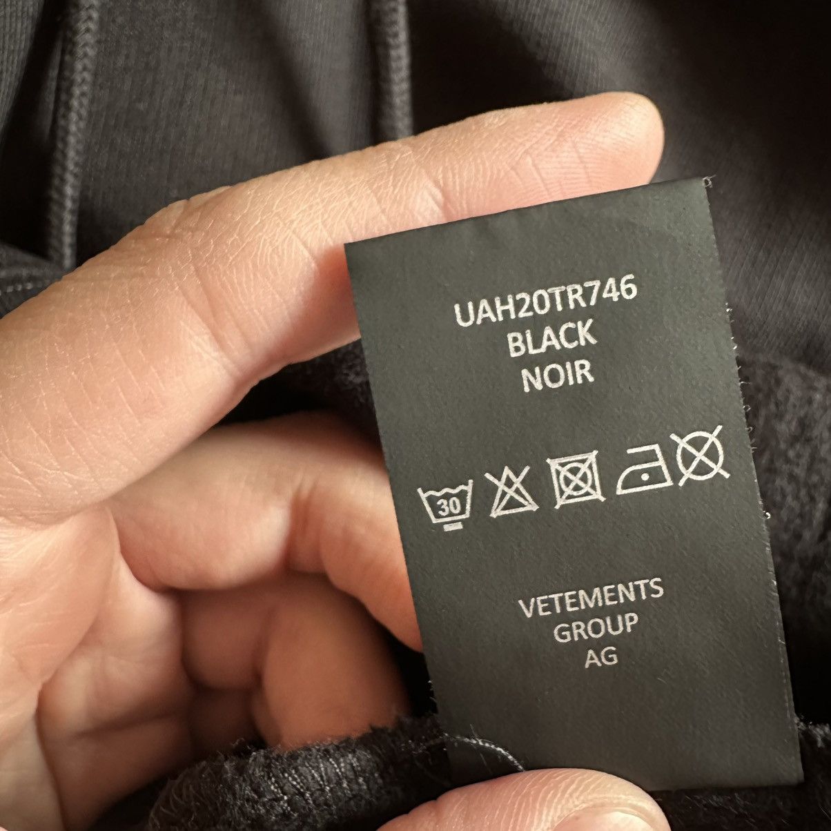 Vetements Vetements Interpol Hoodie AW19 Size US M / EU 48-50 / 2 - 9 Thumbnail