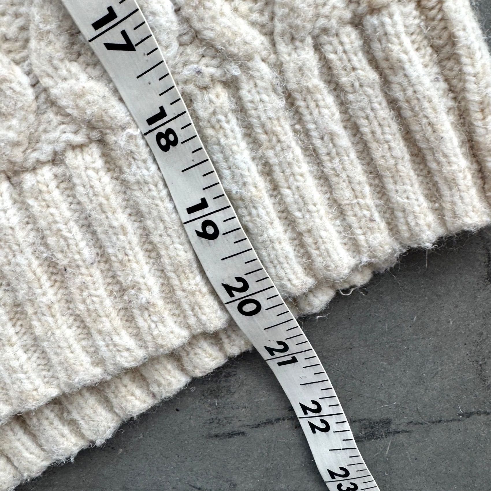 American Eagle Outfitters VINTAGE American Eagle Outfitters Cable Knit Cardigan Beige Women XS Sweater Knit Long Sleeve V-Neck Casual All Seasons Size XS Size XS / US 0-2 / IT 36-38 - 5 Thumbnail