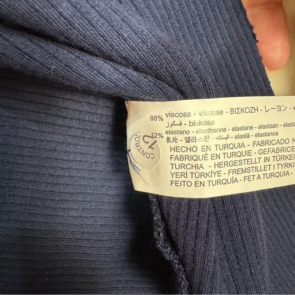 Zara NWT New Zara Asymmetrical Ribbed Knit Navy Viscose Skirt Si Size 36" / US 14 / IT 50 - 7 Thumbnail
