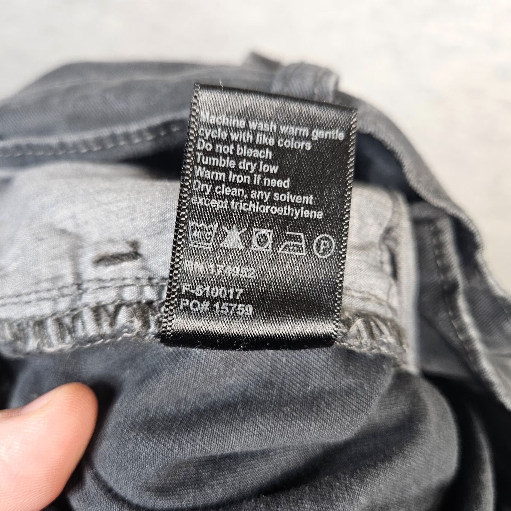 Flint And Tinder Flint and Tinder Pants Men’s Gray Canvas Straight Leg Size 34 Size US 34 / EU 50 - 3 Thumbnail