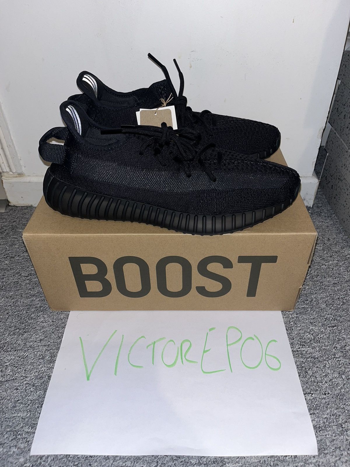 Adidas × Yeezy Yeezy Boost 350 V2 Onyx Size US 5 / IT 35 - 1 Thumbnail