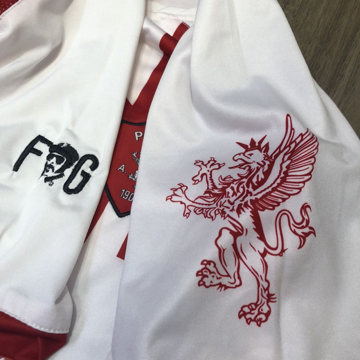 Other Perugia 12/13 away jersey Size US M / EU 48-50 / 2 - 7 Thumbnail