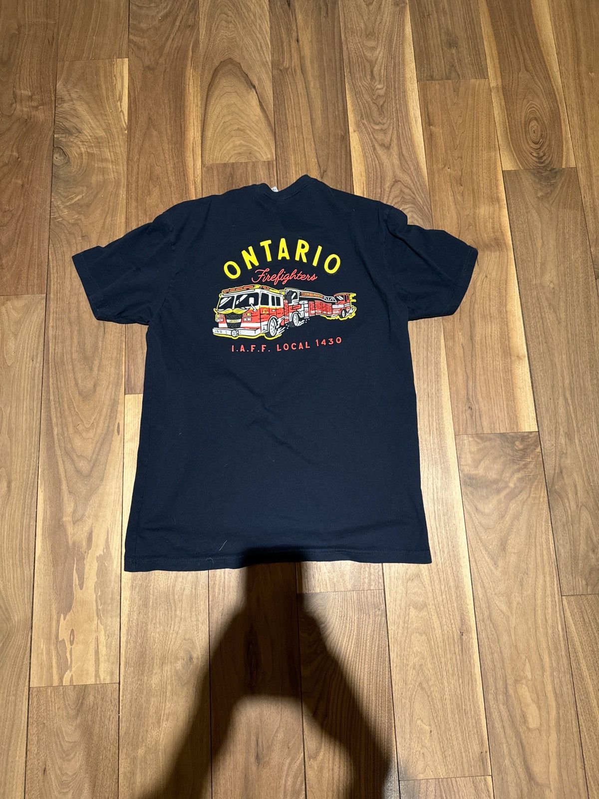 Vintage Firefighters Tee Size US XL / EU 56 / 4 - 2 Thumbnail