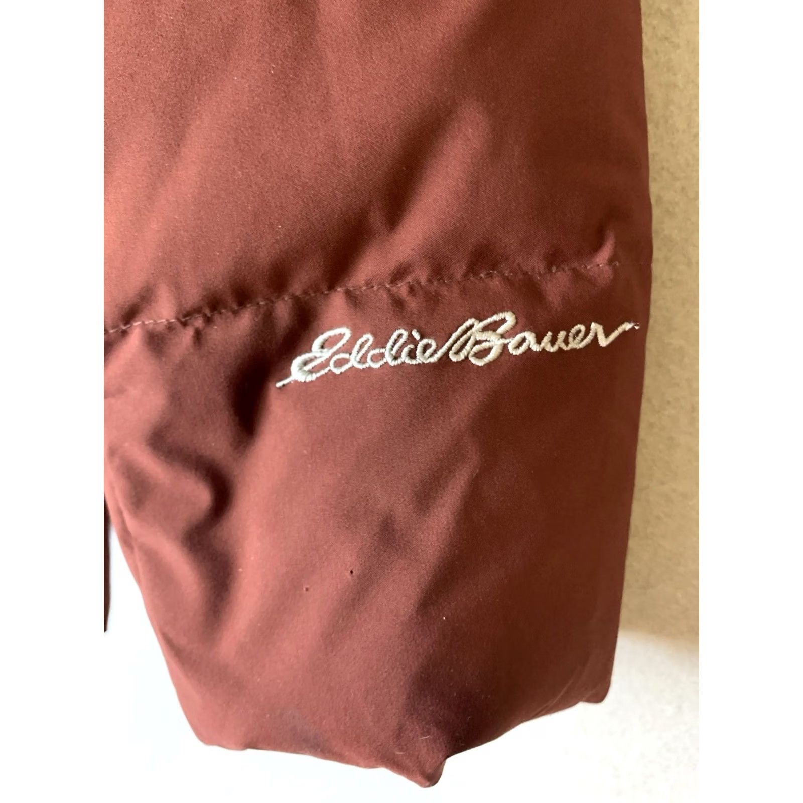 Eddie Bauer Eddie Bauer Jacket Woman Small Maroon Sun Valley Puffer Faux Fur Hood Parka Coat Size S / US 4 / IT 40 - 5 Thumbnail