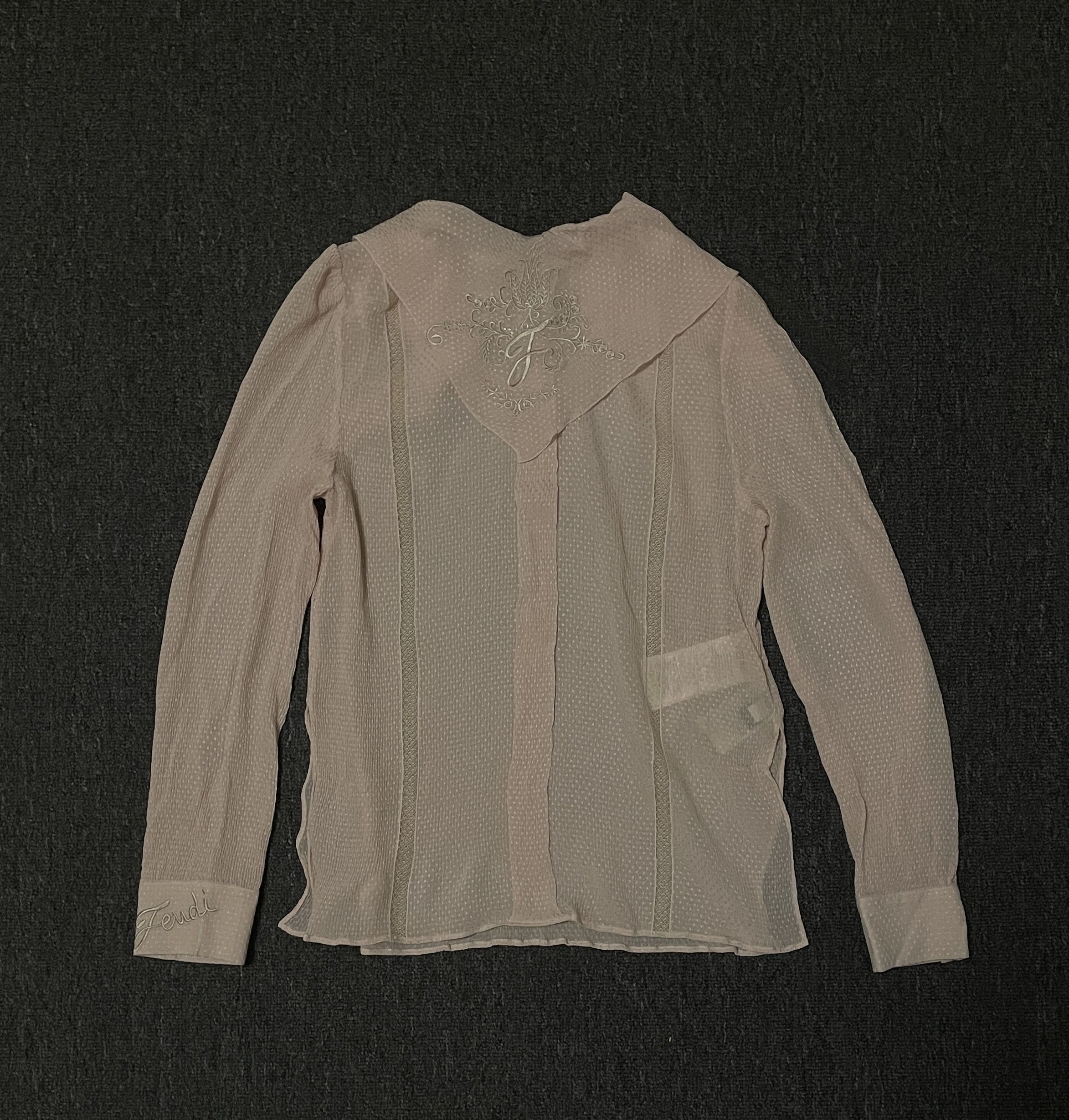 Fendi Fendi fashions Lace Top size 40/M Size M / US 6-8 / IT 42-44 - 4 Thumbnail